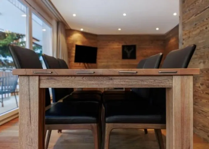 Cornelia 1 By Interhome Διαμέρισμα Saas Fee